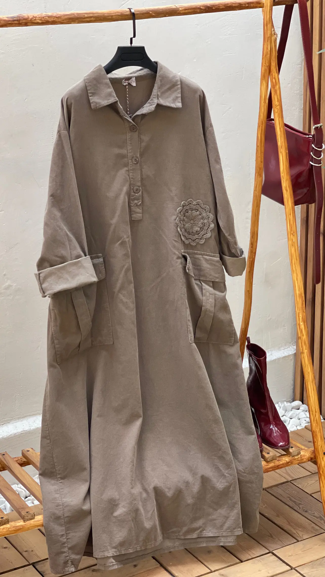 پیراهن مخمل کبریتی ایتالیایی طرح تگ برجسته